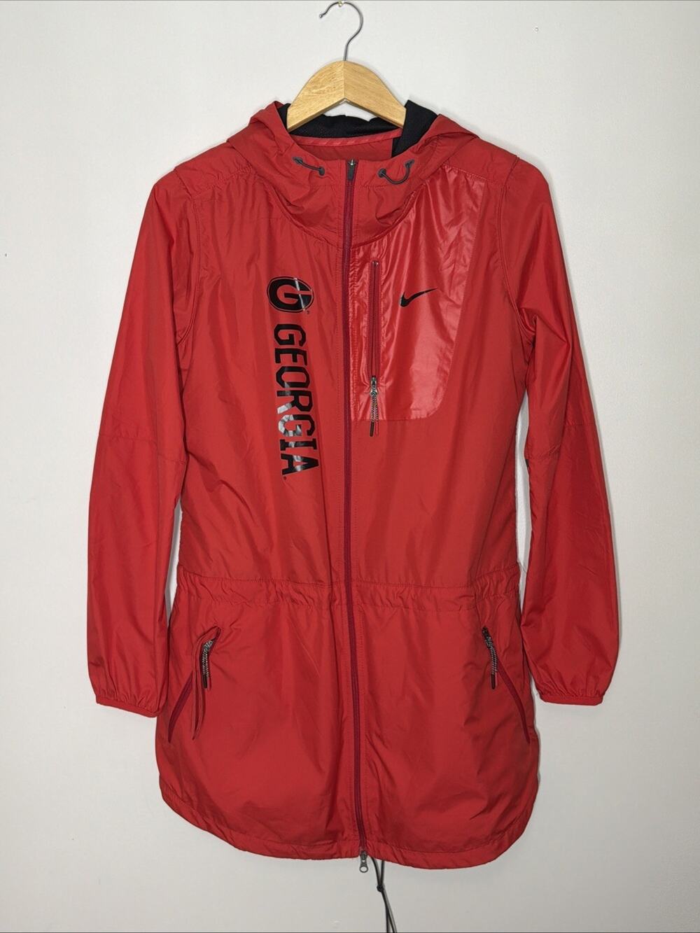 Nike Georgia Bulldogs Women's Windbreaker M Red Hooded Jacket Long Lightweight